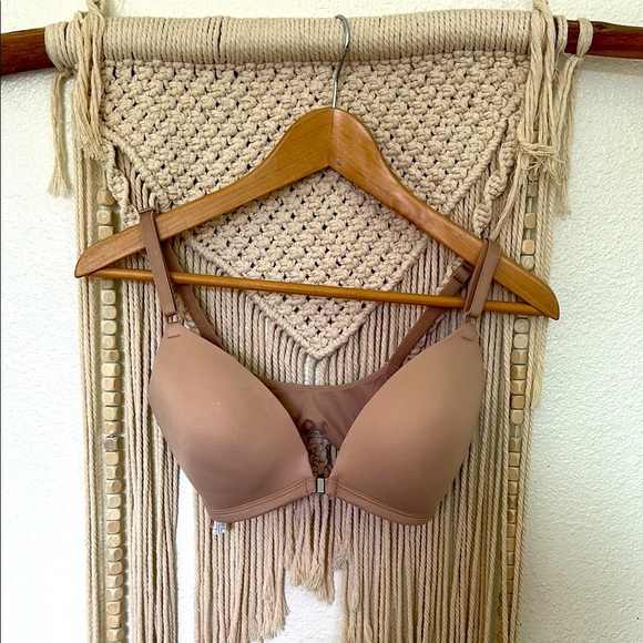 PINK Victoria’s Secret 32DD Seamless Tan Bra - Picture 1 of 6